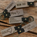 Schlüßelanhänger beidseitig Personalisierbar Holz/Leder
